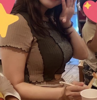 【朗報】巨乳人妻さん、服脱いだらエッチすぎるｗｗｗｗｗｗｗの画像
