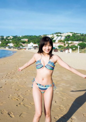【画像】桃月なしこ、巨乳を露わにした水着姿がエロいｗｗこの清純感のあるグラビア、かなりヌケる・・の画像