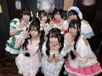 【画像】とても可愛いアイドル系・美人レストラン店員さんをテレビにて発見！の画像