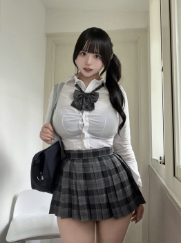 【画像】令和のJKさん、あまりにも発育が良すぎるwwwwwwwwの画像