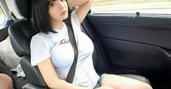 ヤバい！クンニで気持ちよくなりペロペロフェラする爆乳女子のエロ動画の画像