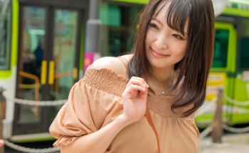 【人妻ナンパ】ド美人キレイ系奥さんに旦那以外のペニ棒でまだ見ぬ快楽を喰らわすの画像