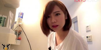 【個人撮影】どこにでもいる可愛らしい女の子が自宅で大量脱糞する姿を3回も見せてくれる動画。の画像