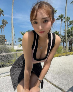 【週5でパパ活】もはや本業が何か分からない小麦肌筋トレ女子が自分の夢の為にP活でヤリまくりの画像
