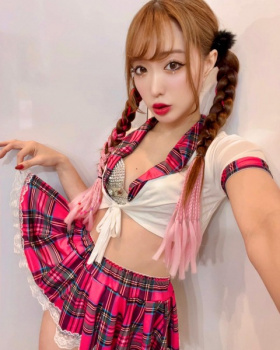 「それ好きぃ!」浮気Hが好きな美尻を震わせて絶叫するハーフギャルダンサー!の画像