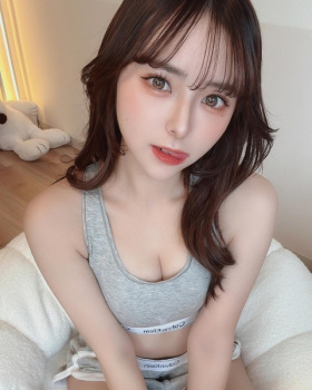 【デリヘルみたいに呼びたい】Hカップ巨乳がエロいパーソナルトレーナーを自宅に呼んで口説いてヤリまくりの画像