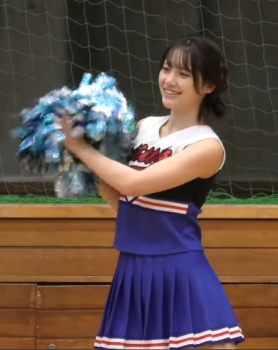 【アイドル級】激カワ女子大生チアリーダーの動画の画像