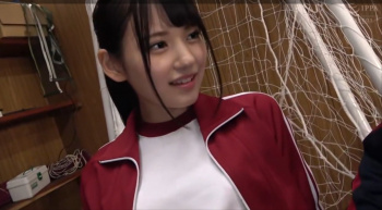 サッカー部は激可愛いマネージャーの性管理💕制服着衣セックスの画像