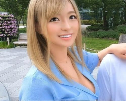 【素人ナンパ】マジガチ可愛い！脱いだらGカップ爆乳の最強ギャル『やば…デカい♡』エロ痴女を巨根セックスでメスイキさせるの画像