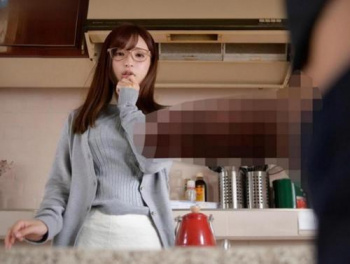 『こんな大きいの…初めて…♡』真面目な清楚妻が他人のデカチンに発情！じゅぽフェラ&不倫セックスに堕ちる人妻＜無料エロ動画の画像