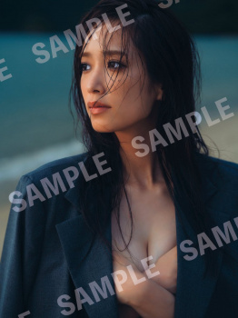佐々木久美が遂に全裸ヌード解禁の1st写真集がエロ過ぎてたまらんwwwwwwwの画像