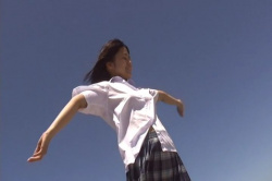 あがりえひかり わかわかしいお嬢さんのぴちぴちボディの画像
