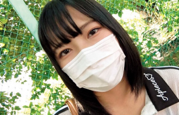 【ワケあり素人】ホームレスのパイパン美少女がAV出演！おじさんの耳舐め愛撫に喘ぎ声が漏れトロトロ表情に…の画像