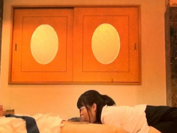 【OL✕素人】一般OLが騎乗で生中だし！！の画像