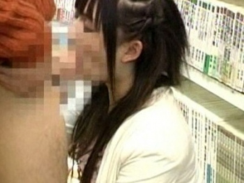 【複数プレイ✕複数プレイ】超かわいいお姉さんが4Pセックスで種付け!の画像