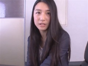 女上司「パンストで興奮しちゃうなんて、本当に変態だねw」の画像