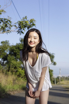 ムチムチ女優 安倍乙がテレビでだらしないボディをくびれさせるダイエット企画をやってた件の画像