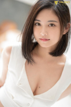 AVデビューを決意するまで５年かかったという新人五十嵐なつがデビューするぞ！の画像