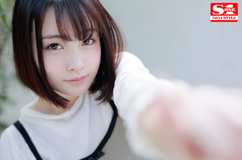 18歳の逸材新人AV女優 愛宝すずの２作目は発育途中のピンクマムコをじっくり性感開発！の画像