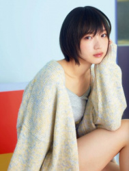 元NMB48・太田夢莉 ショートパンツの真っ白な生太ももセクシー画像の画像