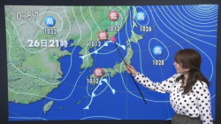 吉井明子 デカパイ気象予報士のホルスタイン乳島セクシー画像の画像