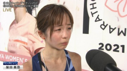 女子マラソン選手の引き締まった身体の健全な目線画像まとめの画像