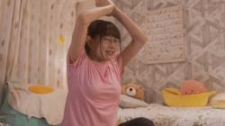 桜井日奈子 ムチムチのお乳と大股開きのお尻に大興奮の画像