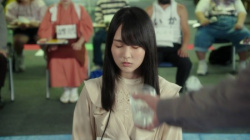 乃木坂46・賀喜遥香さん、ドラマでぶっかけられてしまうの画像