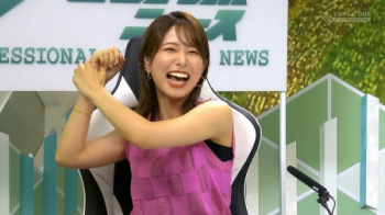 海老原優香アナ、なぜか最近ちっぱいがイキイキしてしまうの画像