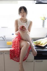 【画像】元SKE48・須田亜香里(31)さん、人妻感あふれるセクシーカットに挑戦ｗｗｗｗｗの画像