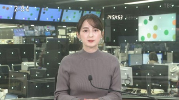 山本恵里伽アナ、あまりにも美人すぎる盛り盛りニットパイの画像