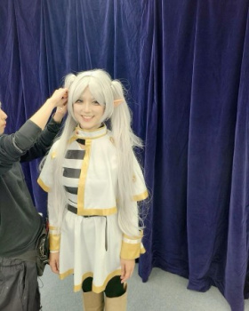 【画像】竹内由恵さん(38)、フリーレンのコスプレをした結果wwwwwの画像