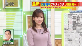 皆藤愛子さん(40)、年甲斐もなく胸の形をくっきりさせてしまうの画像