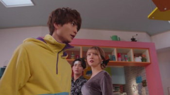 仮面ライダーのギャルヒロインさん、巨胸化でキッズを目覚めさせてしまうの画像