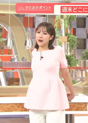 【GIF動画】モーニングショーの女子アナさん、胸ストレッチで膨らみを見せつけるｗｗｗｗｗの画像