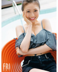 【画像】仮面ライダーのギャルヒロインさん、グラビアで谷間を披露wwwwwの画像