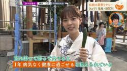 【画像】NHK福島の女子アナさん、合法□リがきゅうりを握ってしまうｗｗｗｗｗの画像
