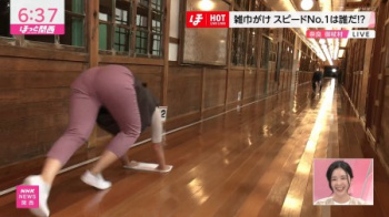 NHKの女子アナさん、全国各地で豪快にデカ尻を見せつけるの画像