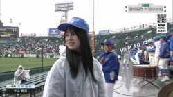 【画像】埼玉の可愛すぎる指揮者さん、甲子園で発見されるの画像