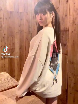 【動画】東雲うみ(29)さん、TikTokでケツ丸出しｗｗｗｗｗの画像
