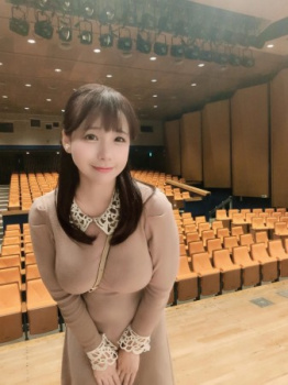 【画像】茨城の爆胸アナさん、とうとうパイスラ解禁の画像