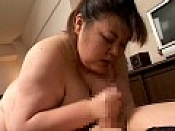 巨漢のデブ熟女ハメ撮りしてずっぽりの画像