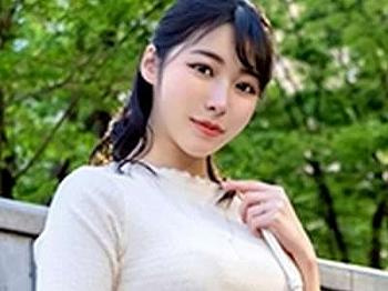 [無料AV動画]【素人企画＠ハメ撮り不倫】グラインド騎乗位な不倫セックス人妻NTRする美乳おっぱいボディの痴女ビッチ奥さま！の画像