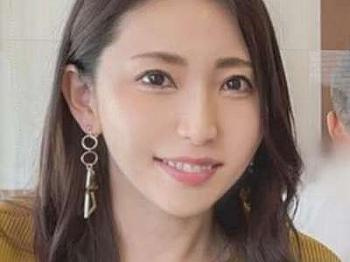 [三十路]【人妻ナンパ】ルックス良好の32歳シロウト婦人が旦那を性教育レッスン調教フェラしてベロチューハメで結合するエッチ動画！の画像