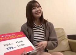 [人妻ナンパ]【オナニーレズ】バレないように密着ファックを繰り返し満たされているエロ妻の画像
