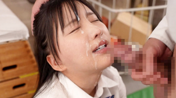 [楪カレン]教室で粗相してしまい躾と称していいなりオナホになるまでエロいカラダを調教され続ける巨乳JK②の画像