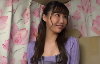 ☆人妻ナンパ☆ 34歳だという昼下がりの水道橋で見つけた成熟した肉体から上質のセクシーフェロモンが溢れ出す欲求不満の美人奥さまがとびきりスケベな淫乱メス犬に豹変!浮気はダメだと分かっていながらも感度抜群のご無沙汰マ●コにハイパワー電マをビタ当てされて完全発情した人妻の淫らな姿を見逃すな!の画像