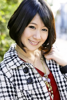 ☆人妻ナンパ☆ 33歳だという仕事が忙しすぎる旦那様とはセックスレス状態が続いてるとおっしゃる美人奥さまがとびきりスケベな淫乱メス犬に豹変!浮気は良くない事だと分かっていながらも初めて会った名前も知らないナンパ師とひとつになって絡み合う濃密セックスで完全発情したドスケベ人妻の淫らな姿を見逃すな!の画像