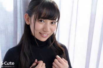 笑顔がいっぱいで誰にでも垣根無く接する彼女がドキドキ汗かく恥じらいエッチの画像