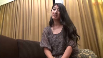 美熟女ナンパ！センズリチンコ鑑賞に熟割れ目をグチョ濡れさせてしまったおばさんは久しぶりの勃起棒を手コキ発射のお手伝いの画像